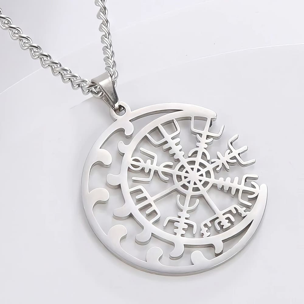 Collier Croissant de Lune et Vegvisir