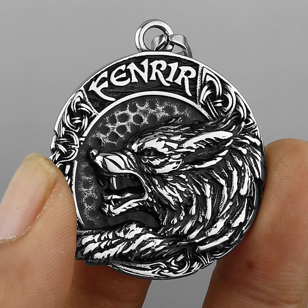 Collier Inscription Fenrir