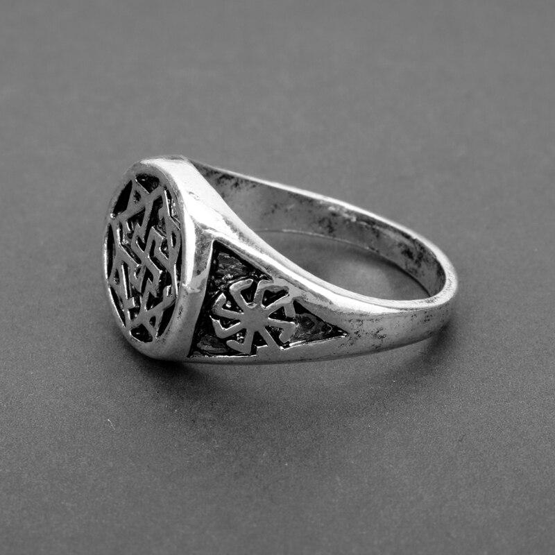 Bague Pagan