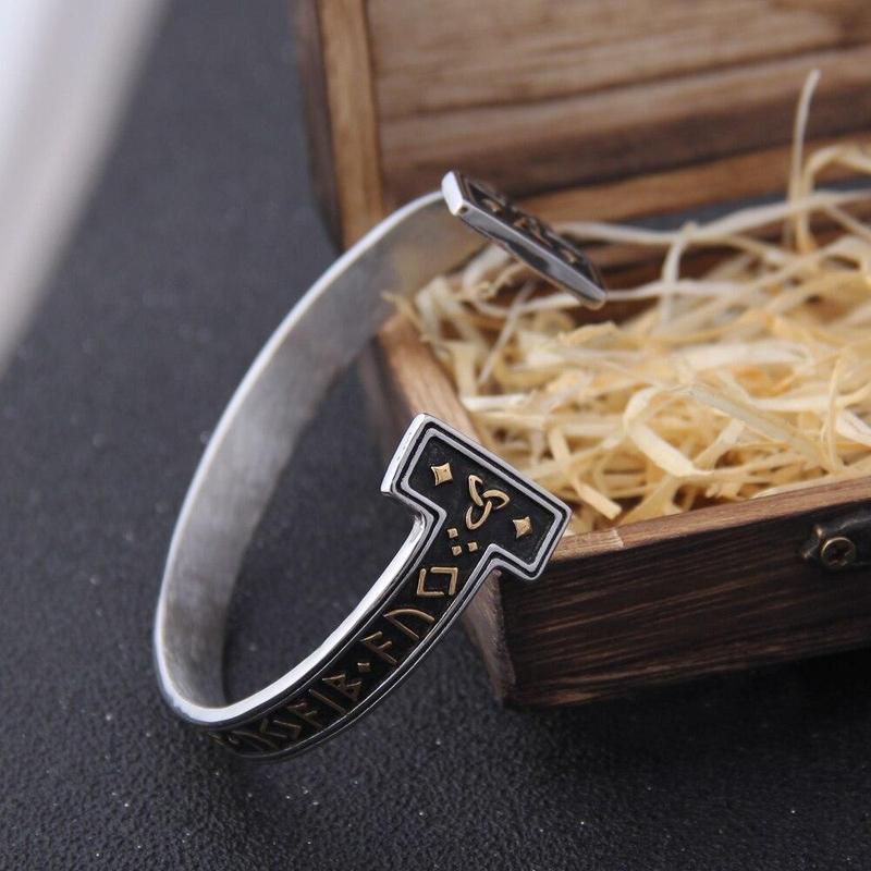 Bracelet Runes Viking