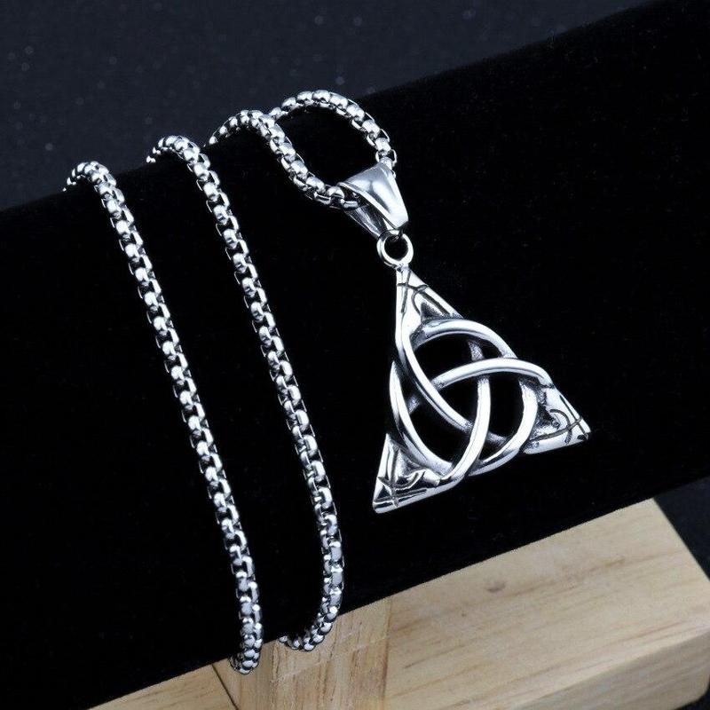 Pendentif Triquetra