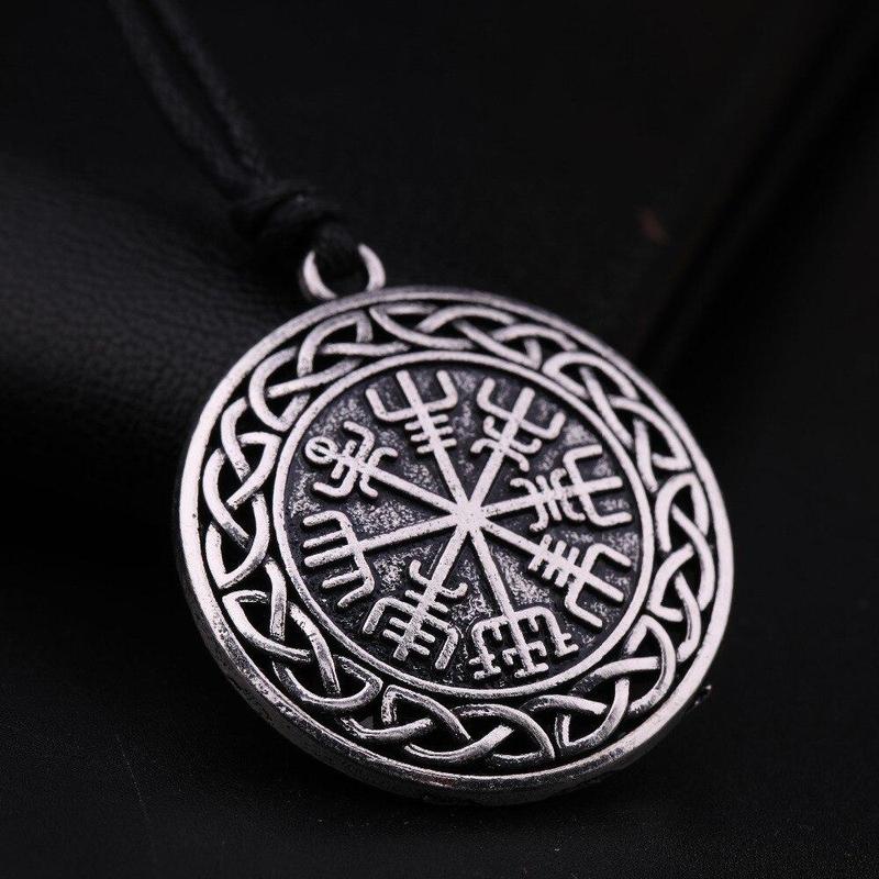 Pendentif Boussole Viking