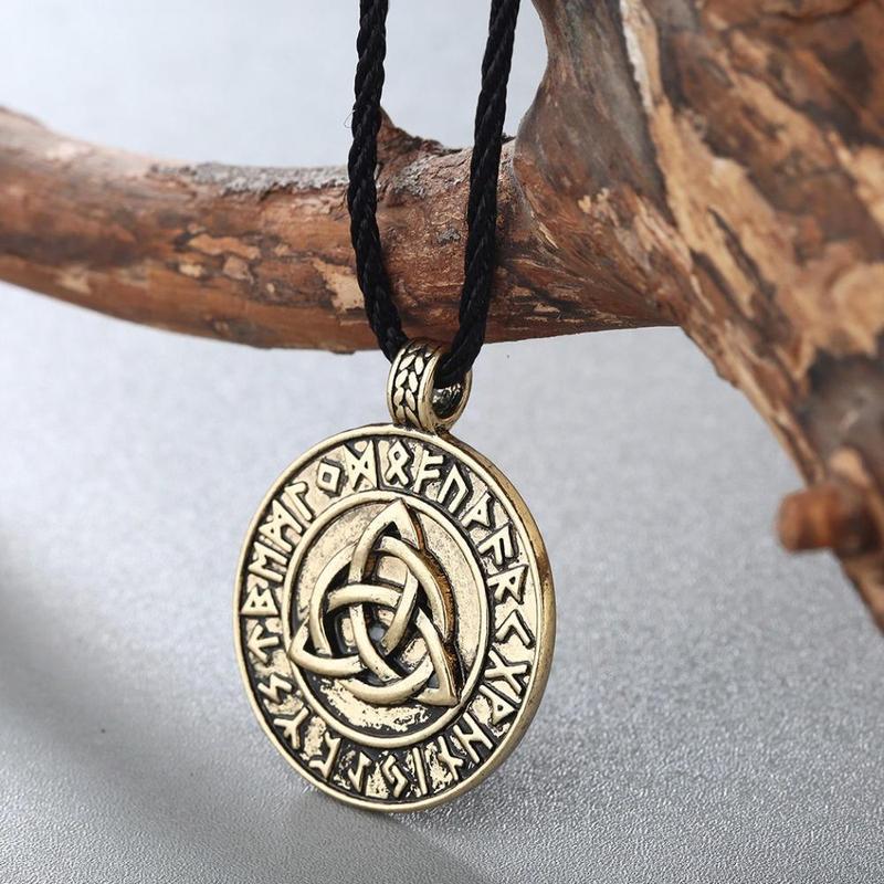 Collier Triquetra Homme