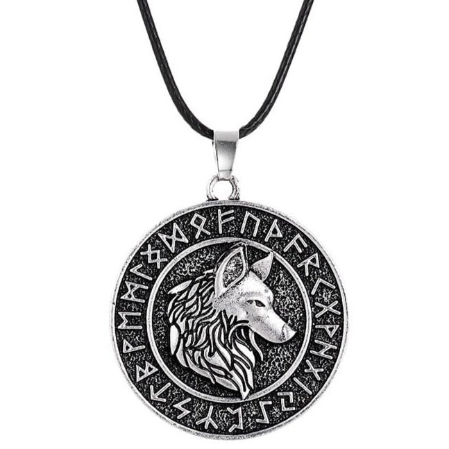 Pendentif Loup et Runes Nordiques