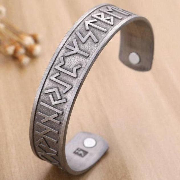 Bracelet Runes Viking